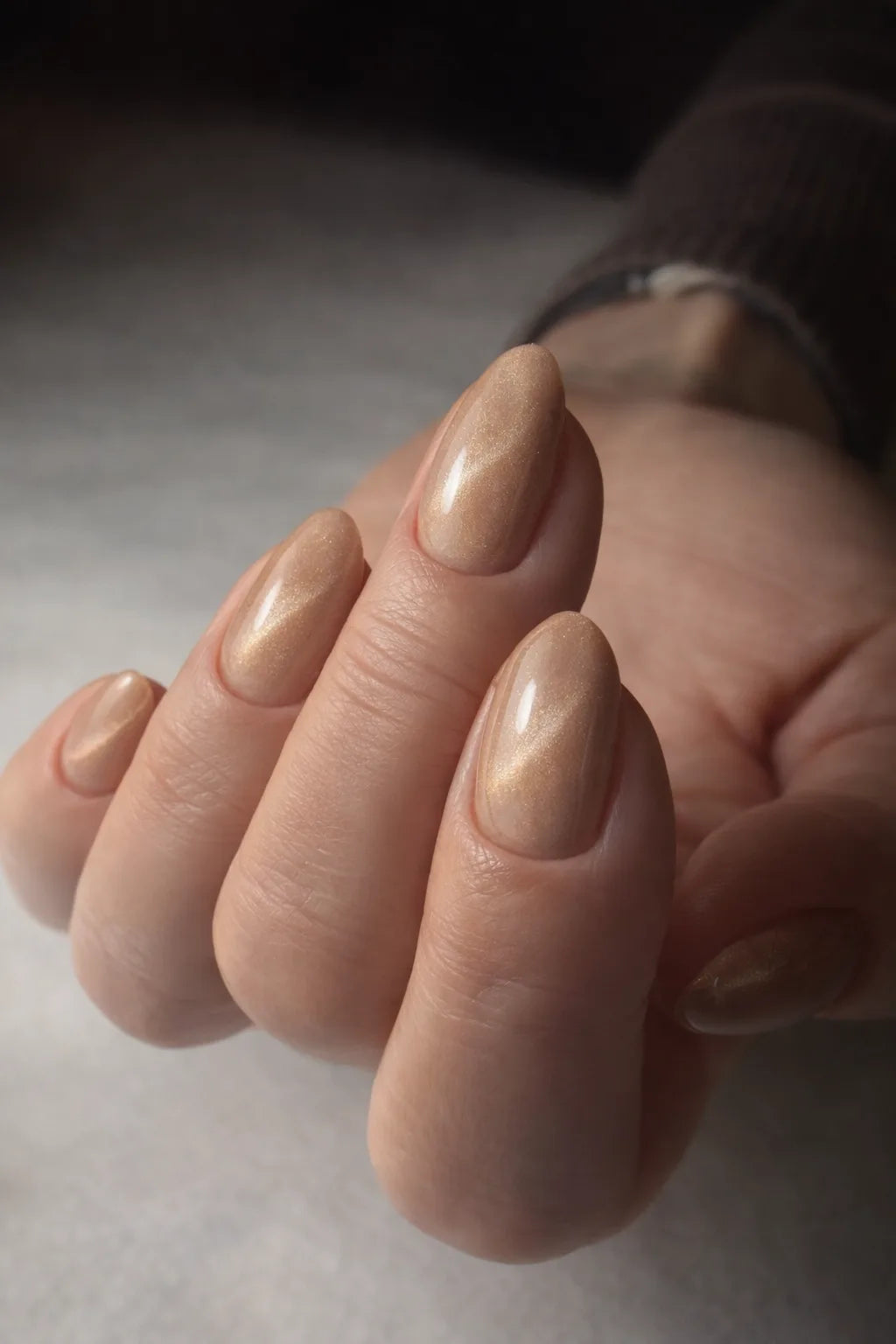 Golden Silk Cat Eye Gel Polish swatch