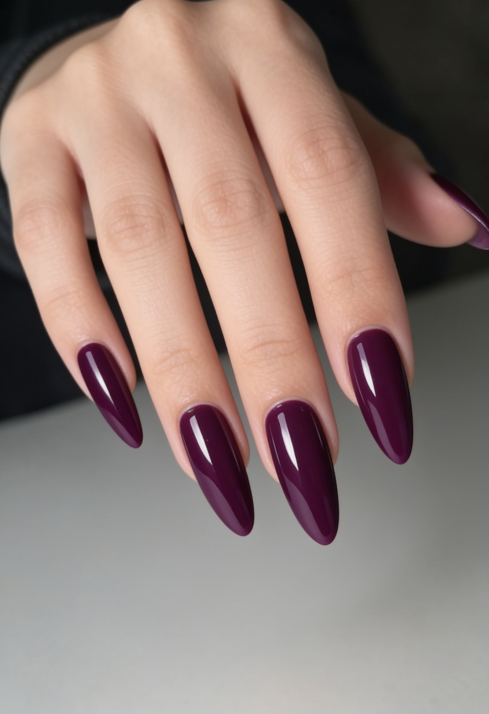 amethysta hand